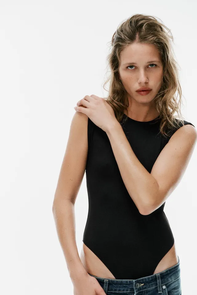 LACE-BACK CUT-OUT BODYSUIT – image 2