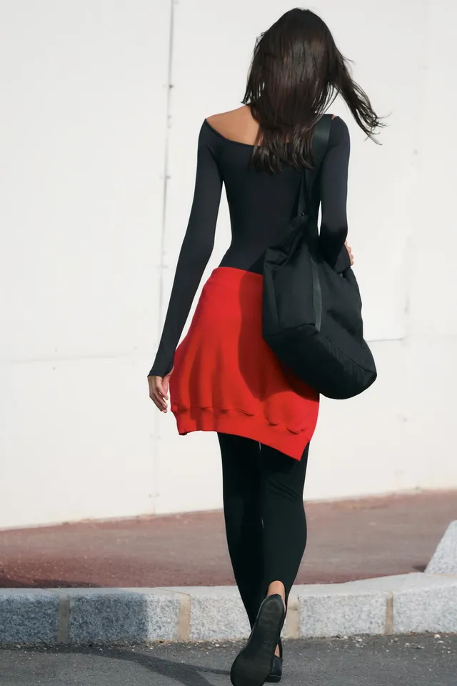 SOFT BOAT NECK BODYSUIT – image 6