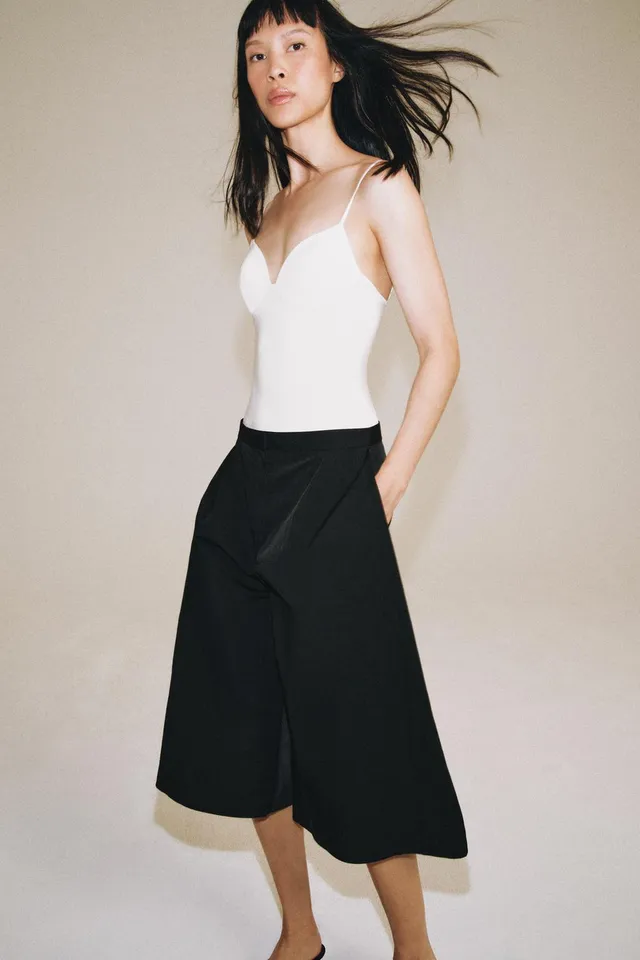 SWEETHEART NECKLINE BODYSUIT – image 2