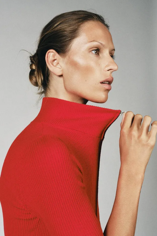 FITTED RIBBED KNIT TOP – image 3