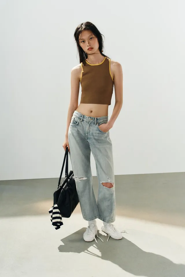 CONTRAST TRIM KNIT TOP