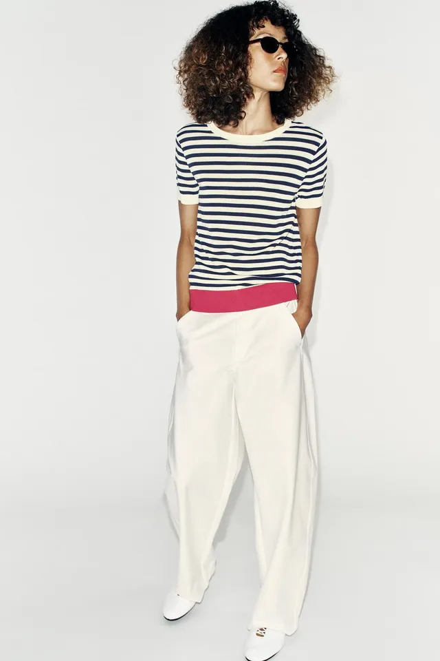STRIPED KNIT TOP