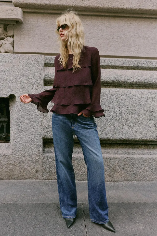 SHIRT WITH RUFFLES