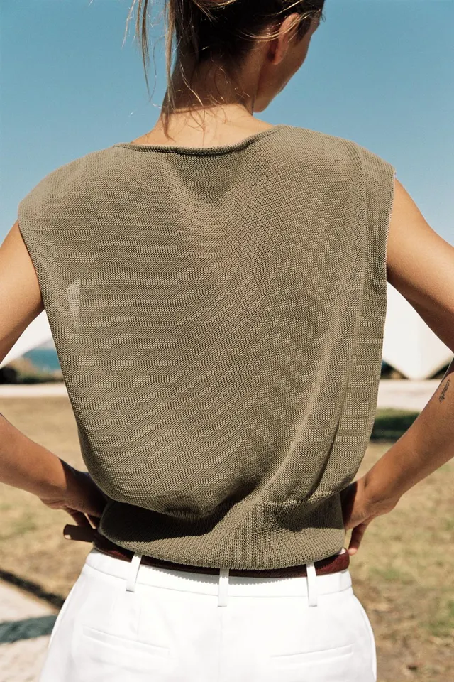 KNIT TOP WITH METALLIC TRIMS – image 5