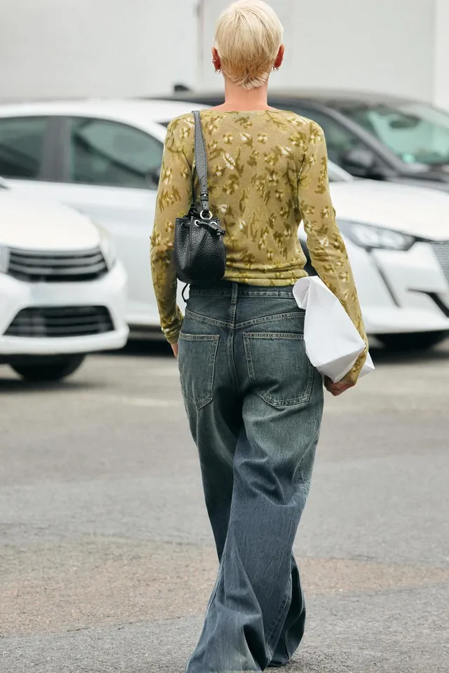 PRINTED FINE KNIT TOP – image 3