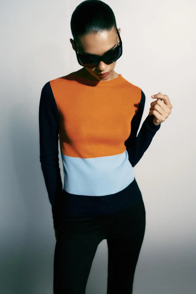 COLOUR BLOCK FINE KNIT TOP – image 2