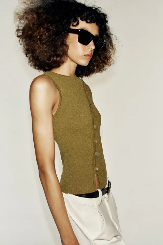 ASYMMETRIC BUTTONED KNIT TOP – image 5