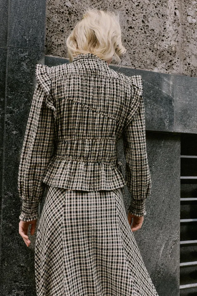 CHECK BLOUSE WITH RUFFLES – image 5