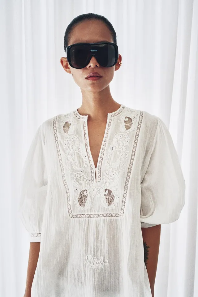 ZW COLLECTION EMBROIDERED LACE BLOUSE – image 2