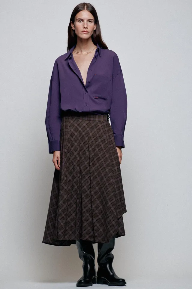 OVERSIZE SHIRT WITH BACK BUCKLE