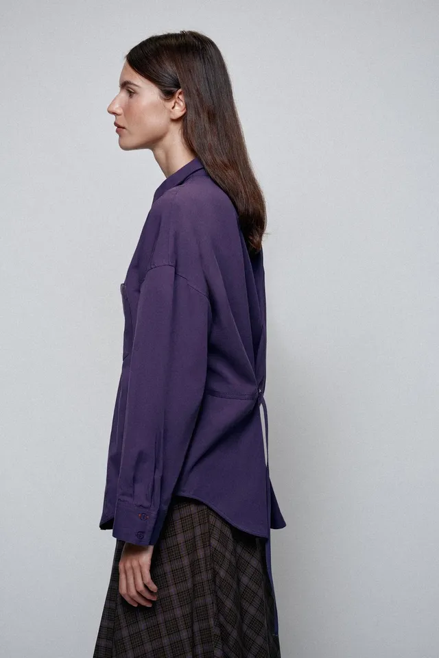 OVERSIZE SHIRT WITH BACK BUCKLE – image 5