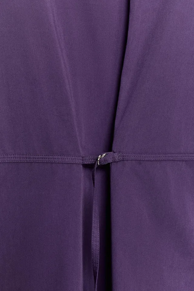 OVERSIZE SHIRT WITH BACK BUCKLE – image 9