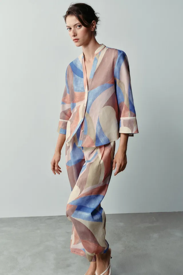 PRINTED LACE-TRIM SHIRT – image 5