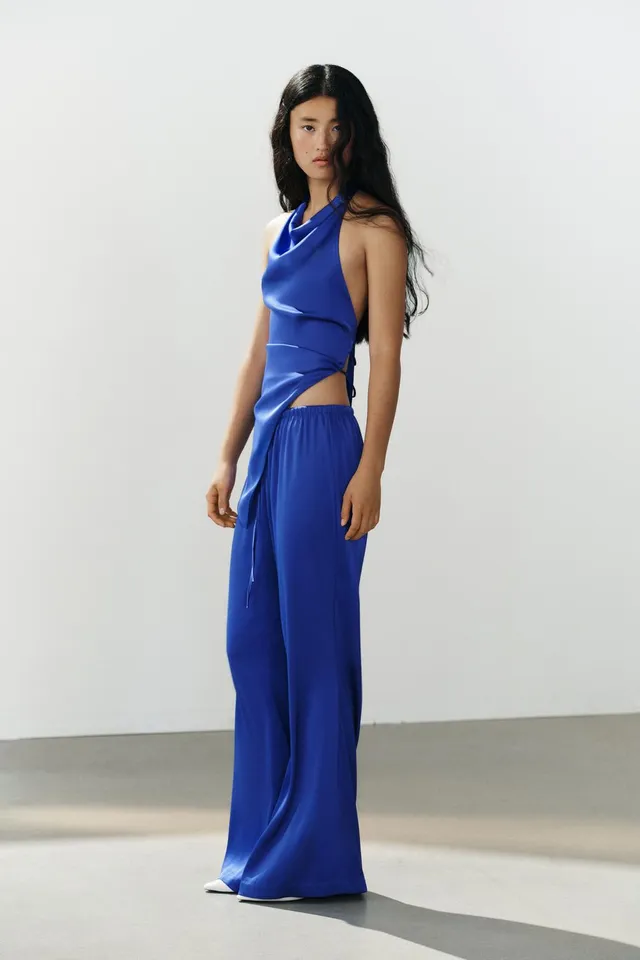 ASYMMETRIC SATIN HALTER TOP – image 3