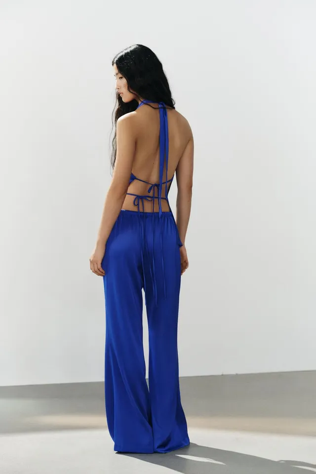ASYMMETRIC SATIN HALTER TOP – image 5