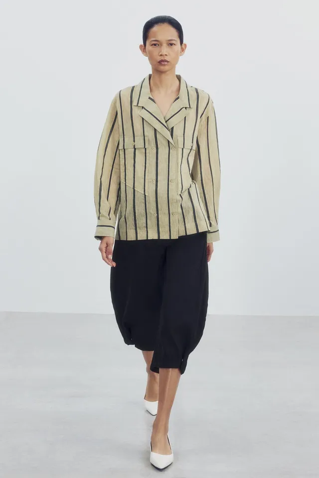 قميص مخروطة بجيوب ZW Collection
