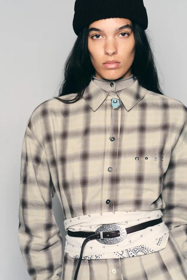 CHECK SHIRT WITH STUDS – image 3