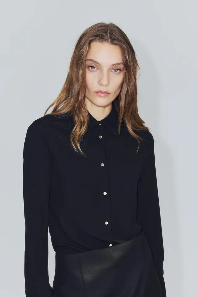 ZW COLLECTION GOLD BUTTON SHIRT – image 2