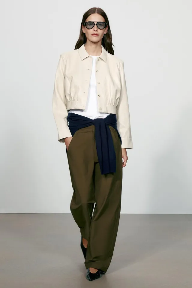 CROPPED LEATHER EFFECT SHIRT WITH SHOULDER PADS