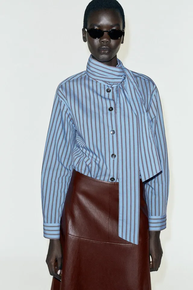 STRIPED SHIRT WITH TIE – image 2