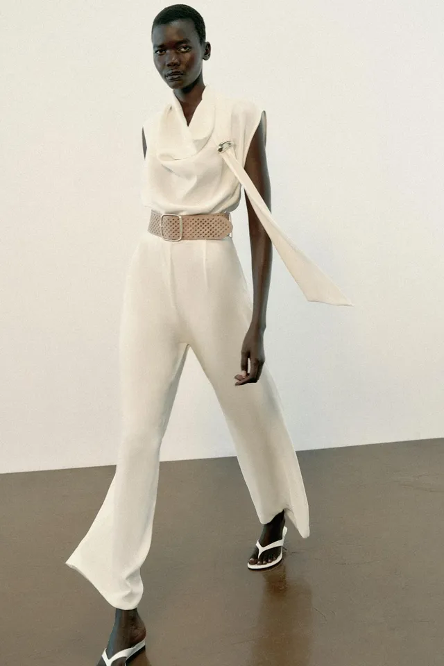 JUMPSUIT WITH GOLD-TONE BELT
