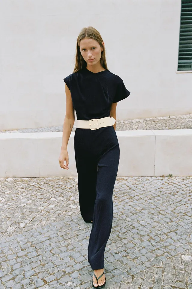 ASYMMETRIC SLEEVE JUMPSUIT WITH BELT – image 2