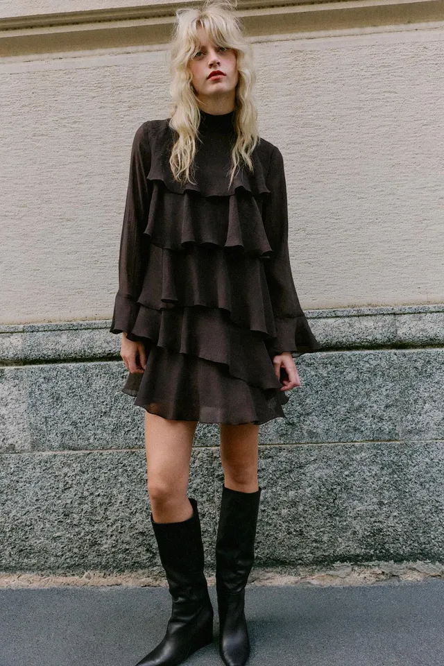 RUFFLED MINI DRESS