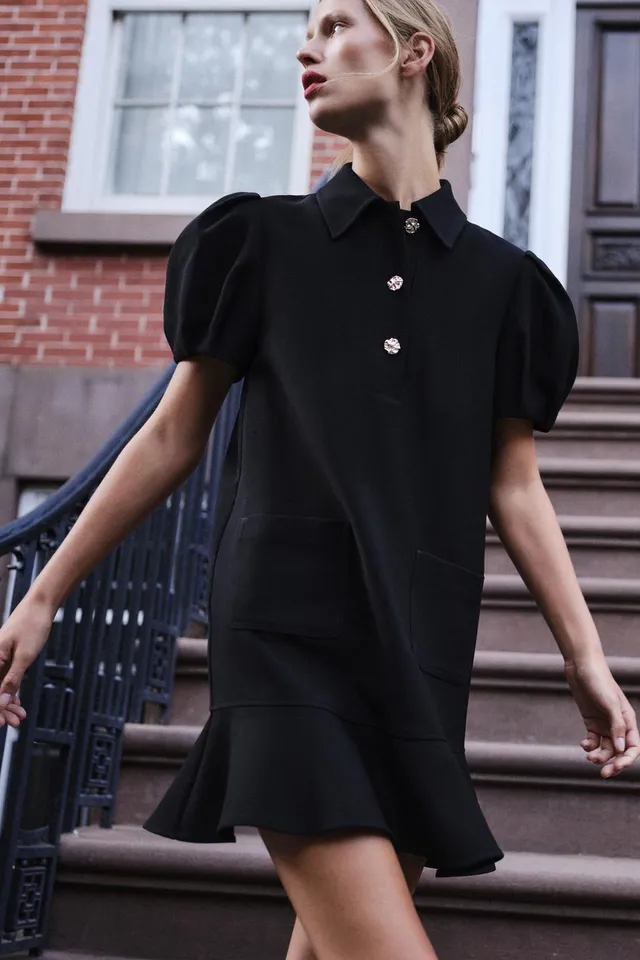 SHORT DRESS WITH PLEATED SLEEVES