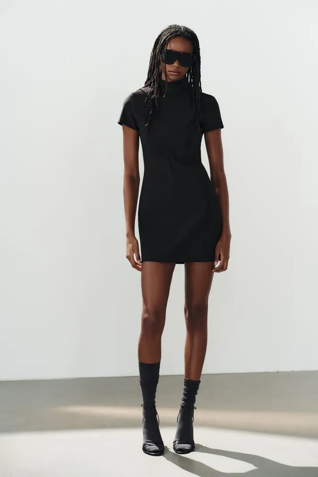 SHORT SLEEVE MINI DRESS