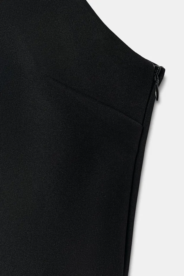 SHORT BACK OPENING DRESS – image 9