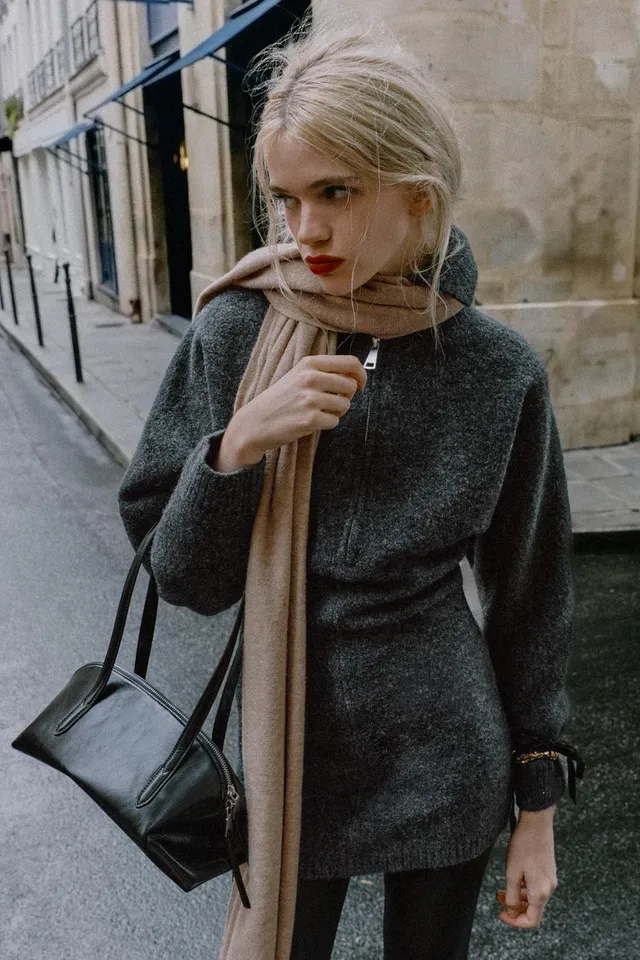 KNIT MINI DRESS – image 7