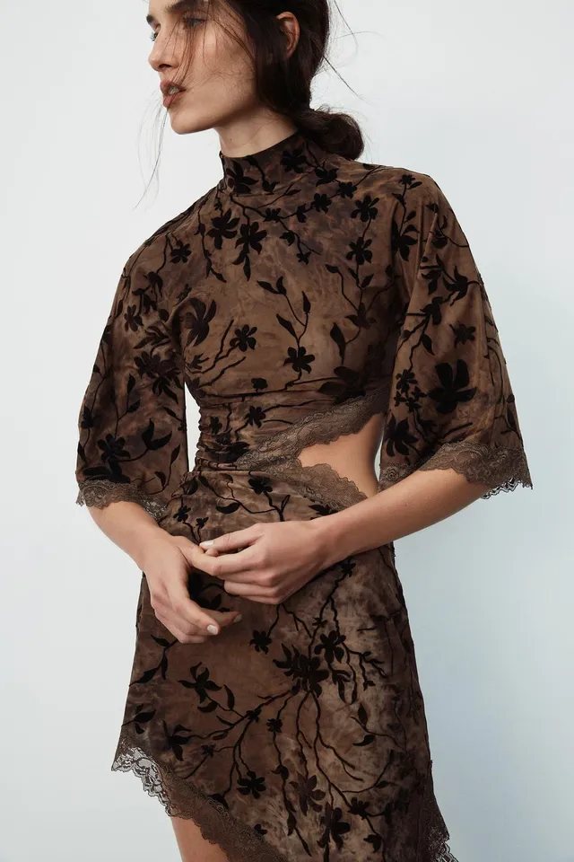 FLOCKED MINI DRESS WITH OPENING – image 2
