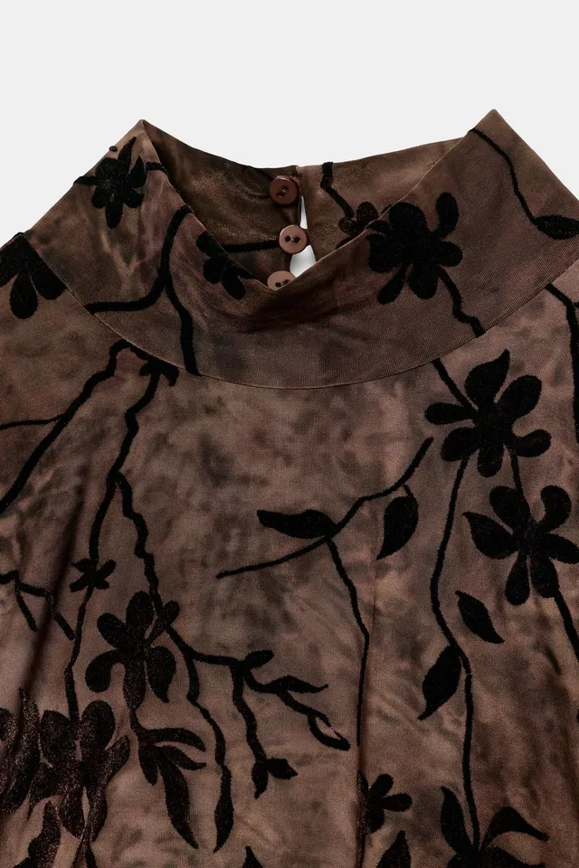 FLOCKED MINI DRESS WITH OPENING – image 9