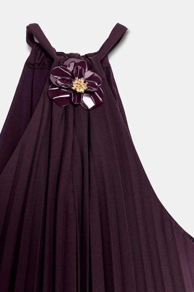 PLEATED MIDI DRESS WITH FLOWER BROOCH – image 8