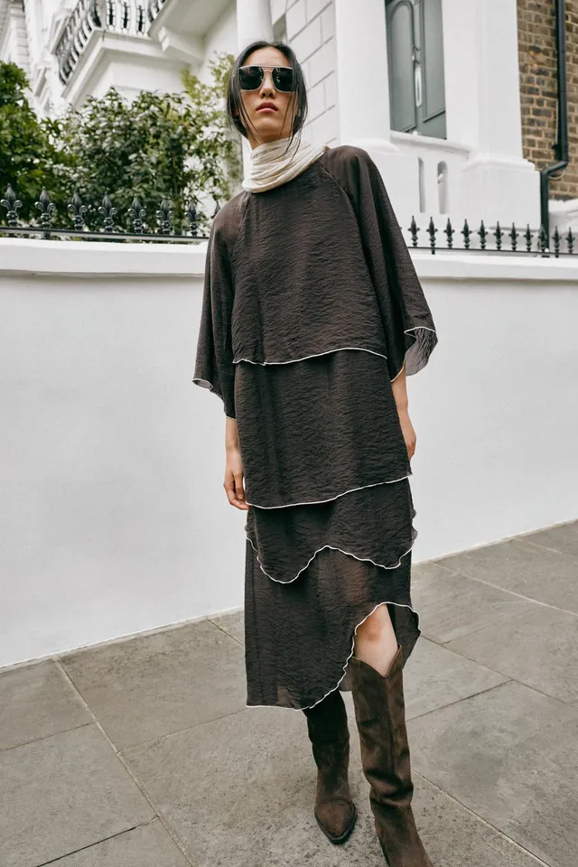 RUFFLED MIDI DRESS