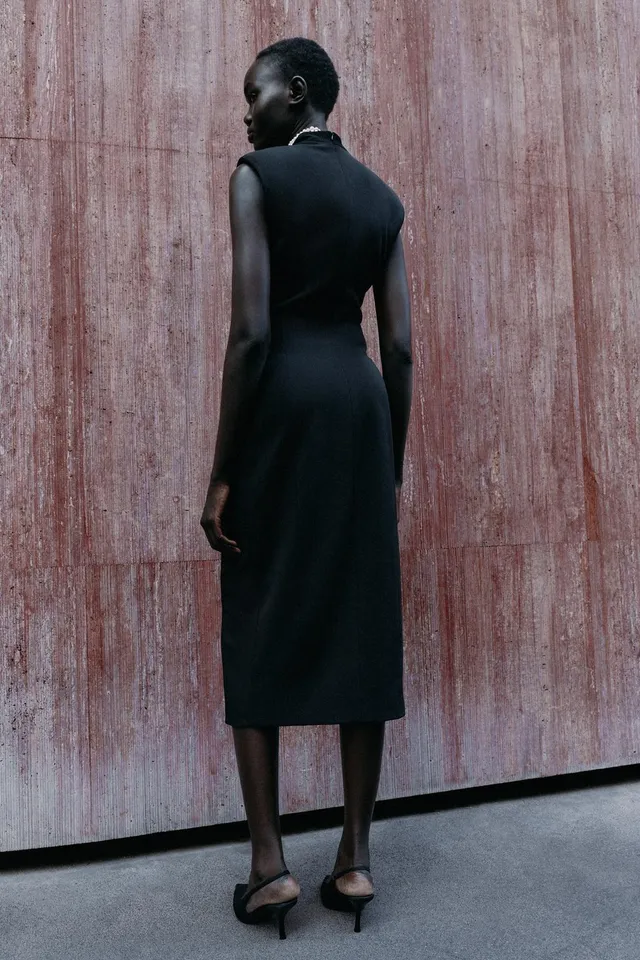 MIDI DRESS WITH SLEEVELESS DESIGN – image 5