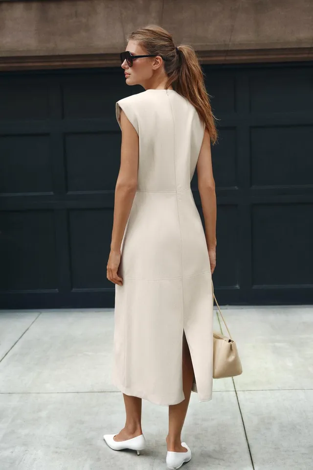Leather effect midi dress with shoulder pads – image 6