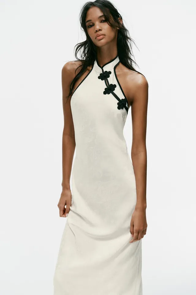 JACQUARD MIDI DRESS WITH FROG FASTENING – image 2