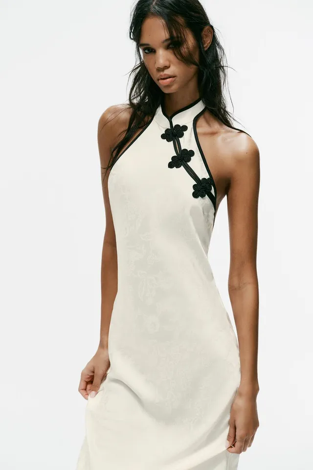 JACQUARD MIDI DRESS WITH FROG FASTENING – image 4