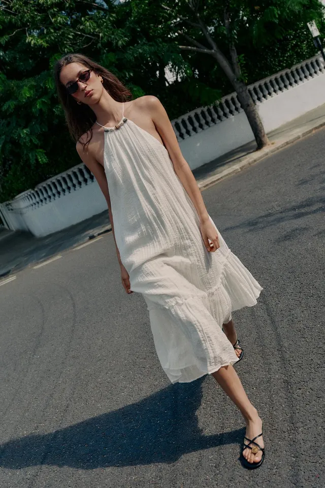 BEADED CRINKLE-EFFECT MIDI DRESS