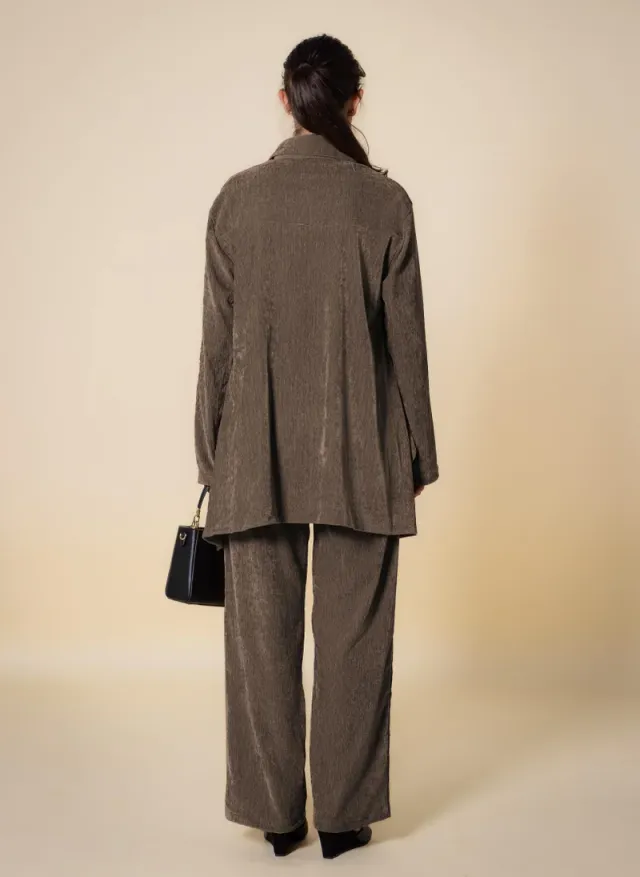 Brown Textured Velvet Long-Sleeve Shirt and Pants Set for Women – image 3