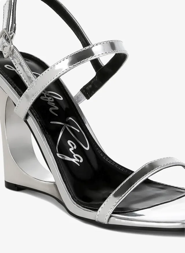 Metallic Fantasy Wedge Sandals Pink – image 5