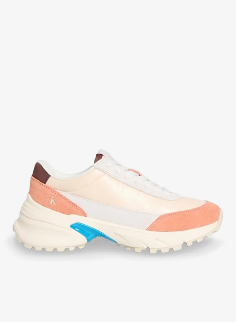 Low Top Casual Sneakers