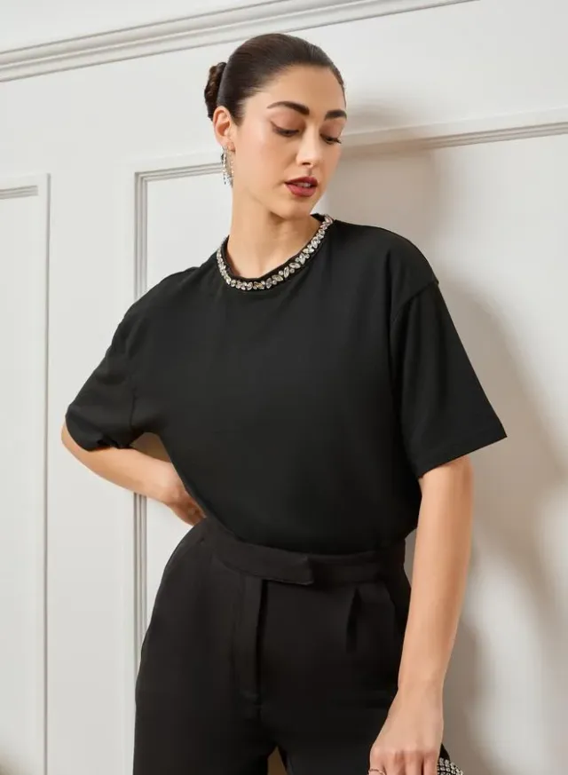 Women's Embellished Oversized T-Shirt Black – image 5