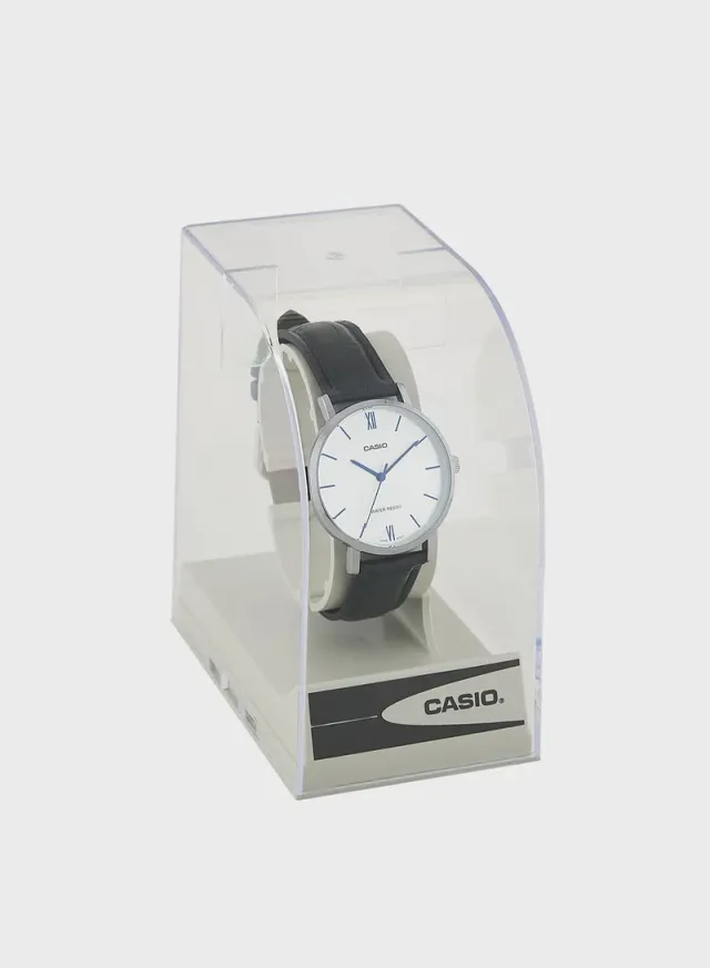 PU Strap Analog Watch Black – image 5