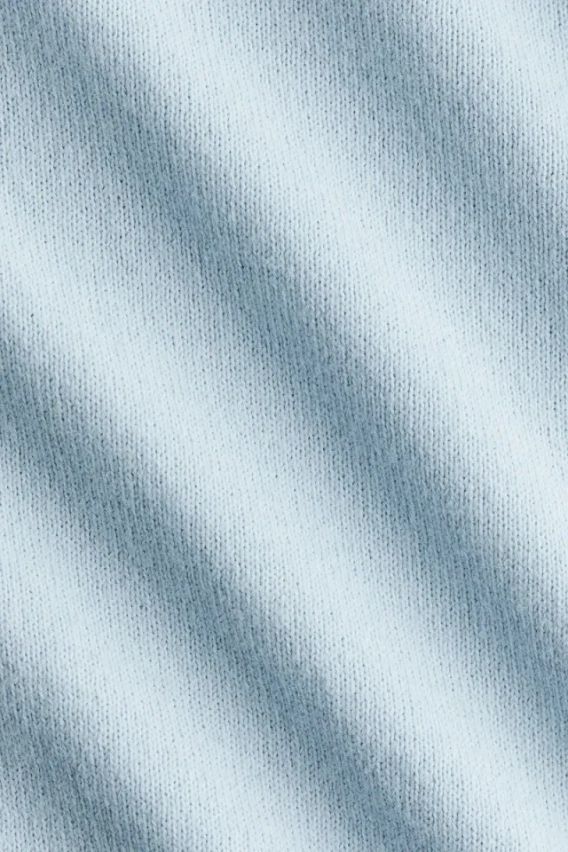 Light Blue Fitted Hooded Cardigan for Women - Front Button Closure – image 5