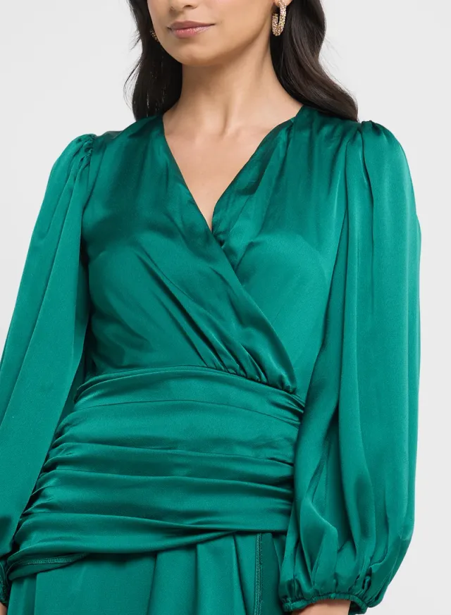 Emerald Green Maxi Wrap Dress with V-Neck and Front Slit – image 3