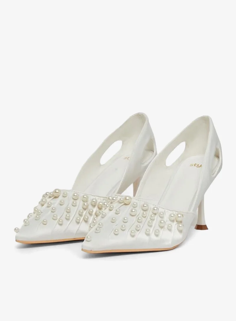 Women's Pearl Embellished Formal Shoes White