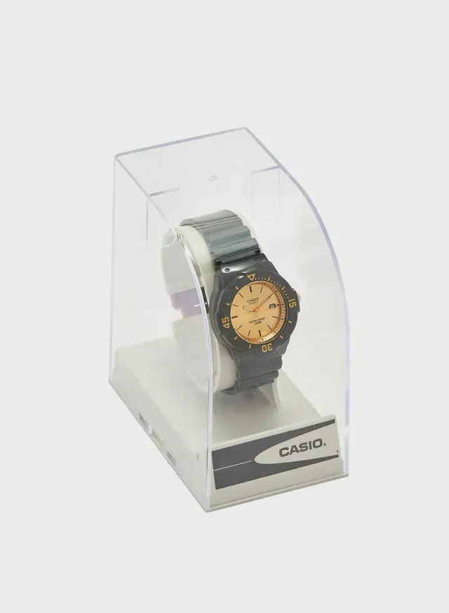 Pu Strap Analog Watch – image 5