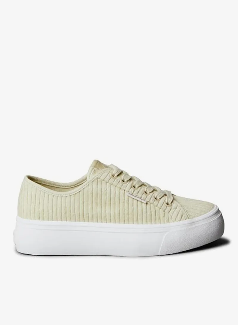Casual Low Top Sneakers